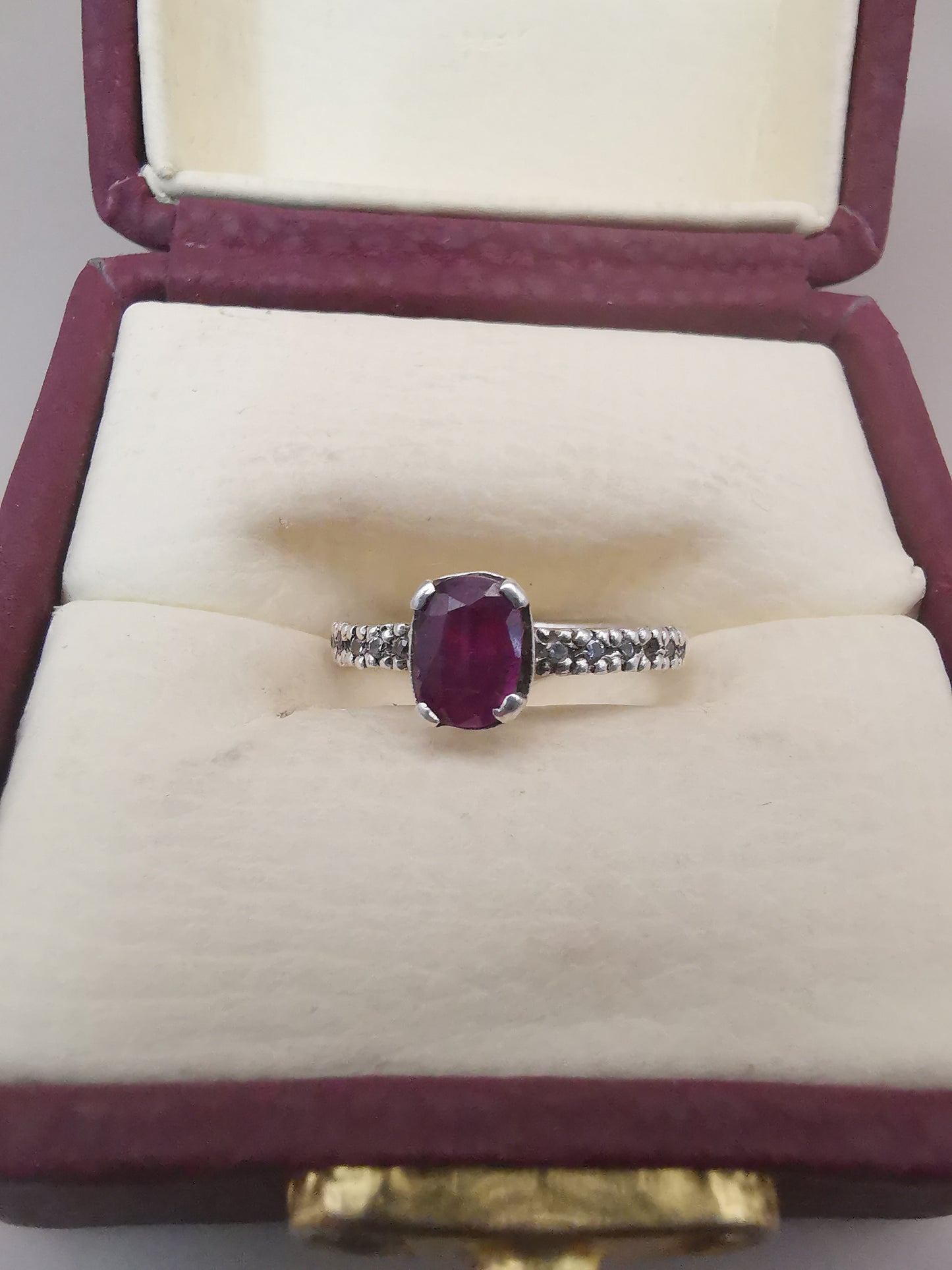 Womens Ruby ring - Heavenly Gems