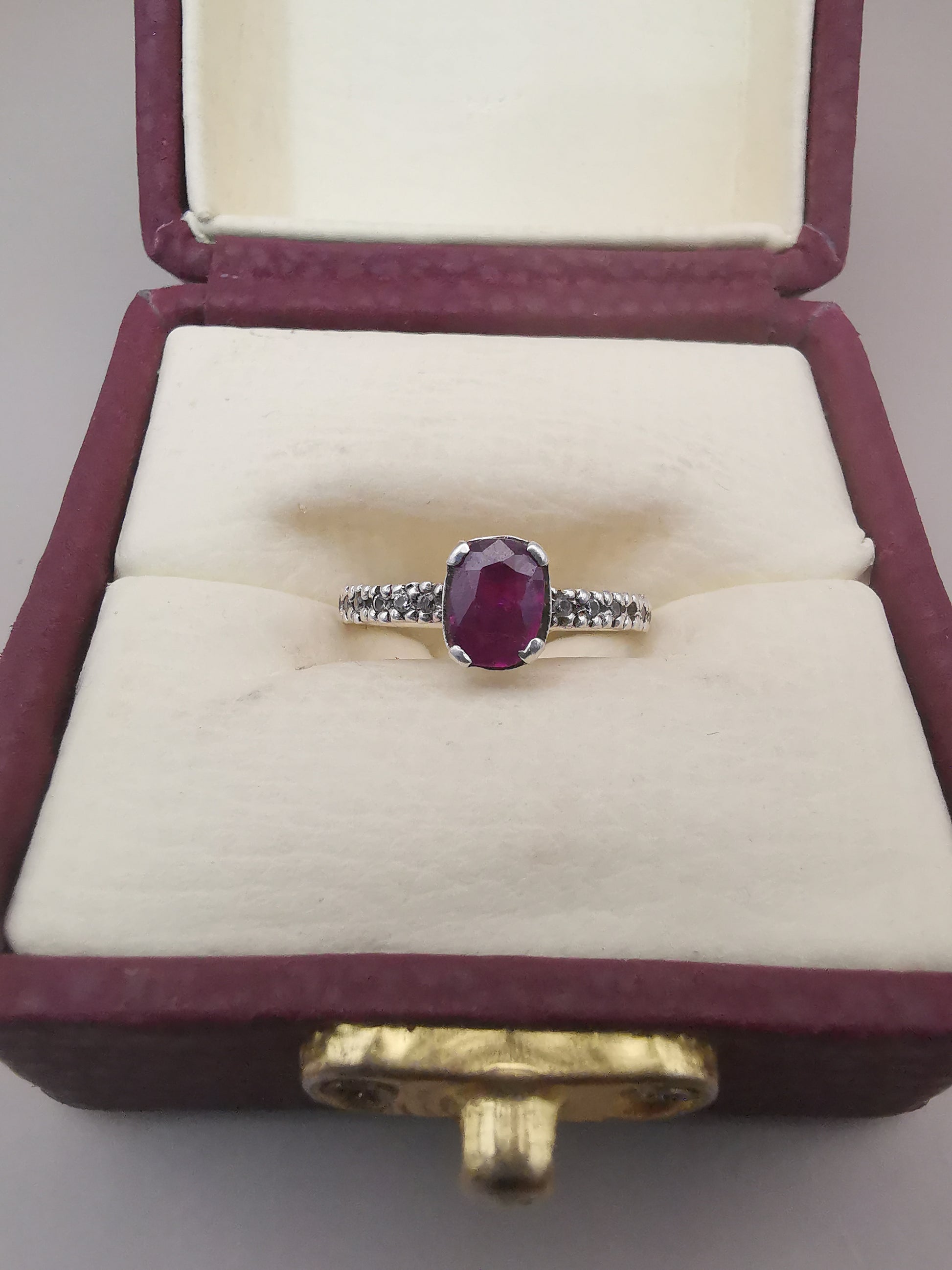 Womens Ruby ring - Heavenly Gems
