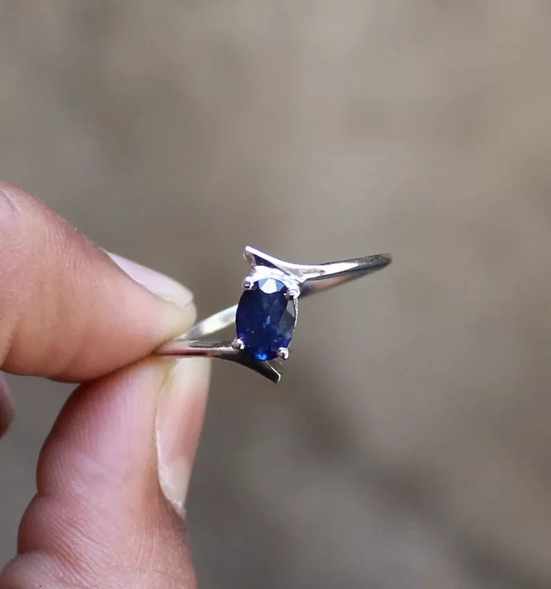 925 Solid Sterling Silver - Prong Natural Diffusion Blue Sapphire Ring - Oval - Heavenly Gems