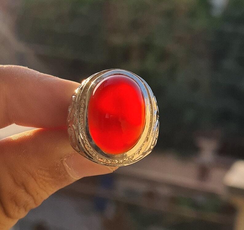 Mens Deep Blood Red Shifat al Abad Yemeni Aqeeq Ring Aqeeq agate Ring Akik Ring 925 Sterling Silver - Heavenly Gems