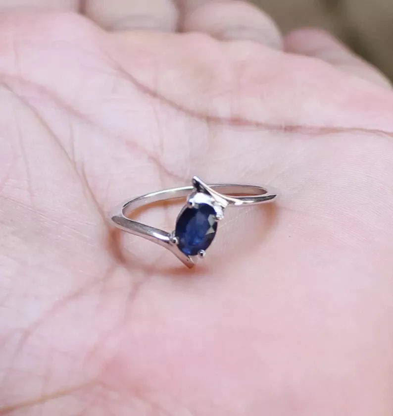925 Solid Sterling Silver - Prong Natural Diffusion Blue Sapphire Ring - Oval - Heavenly Gems