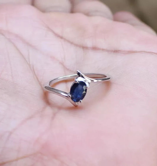 925 Solid Sterling Silver - Prong Natural Diffusion Blue Sapphire Ring - Oval - Heavenly Gems
