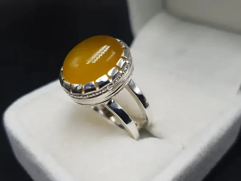 Zard Aqeeq Ring Agate Ring for Men And Women Yemeni Aqeeq Ring For Men 925 Ring - Heavenly Gems