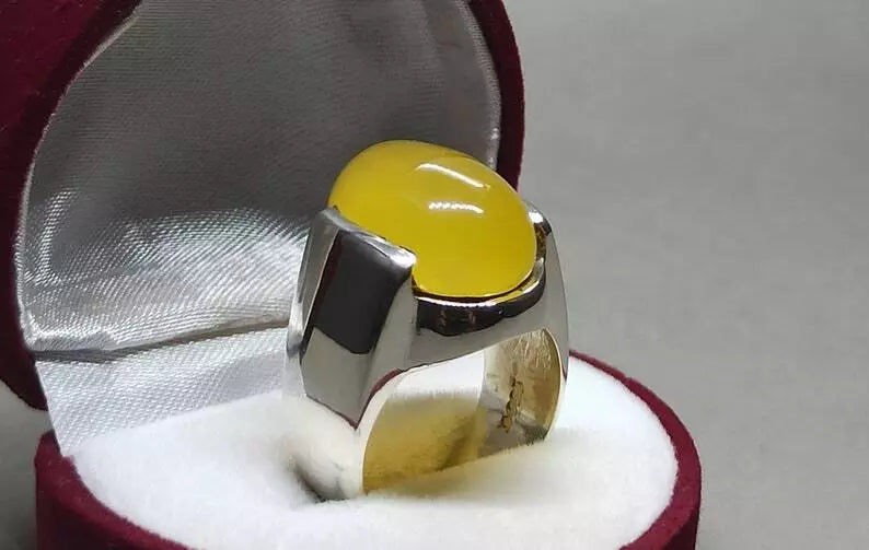 Oval Shape Zard Aqeeq Ring - Sterling Silver 925 Yellow Onyx Carnelian Gemstone - Heavenly Gems