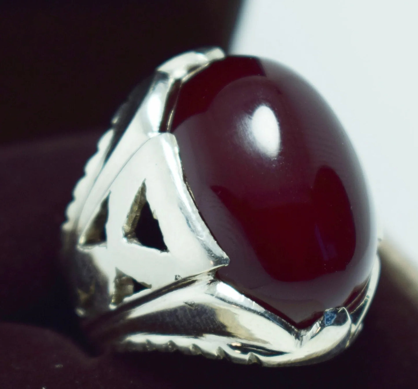 Handcrafted Brown and Blood Red Yemeni Agate Men's Aqeeq Ring - Perfect Gift Jewelry - Heavenly Gems