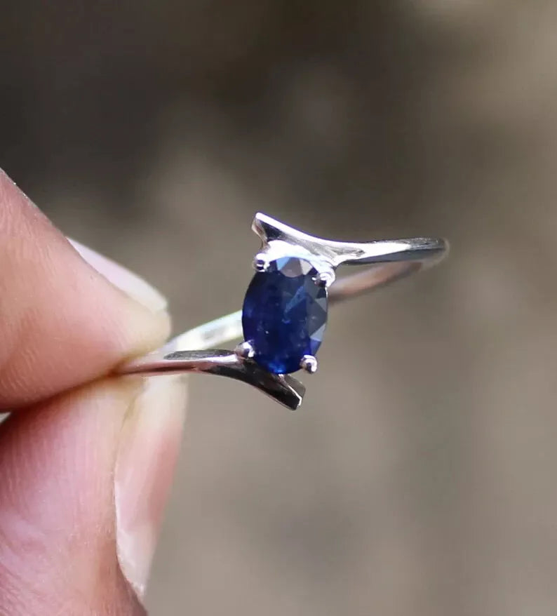 925 Solid Sterling Silver - Prong Natural Diffusion Blue Sapphire Ring - Oval - Heavenly Gems