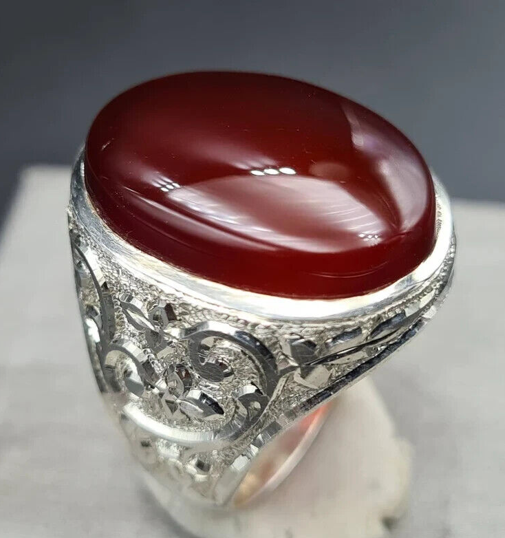 Yemeni Aqeeq Oval Cut Ring Shefat Al Abad Al Habshi blood red Aqeeq Yemeni Kabadi Aqeeq - Heavenly Gems