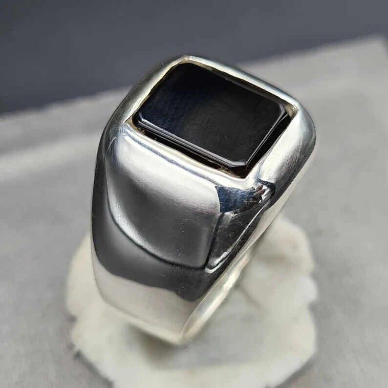 Mens Deep Black Shifat al Abad Yemeni Aqeeq Ring Kabadi Black Aqeeq agate 925 Sterling Silver - Heavenly Gems