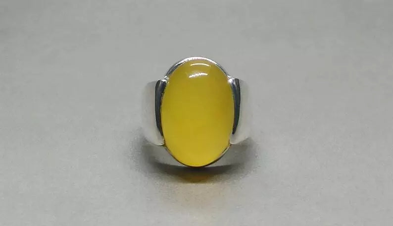 Oval Shape Zard Aqeeq Ring - Sterling Silver 925 Yellow Onyx Carnelian Gemstone - Heavenly Gems