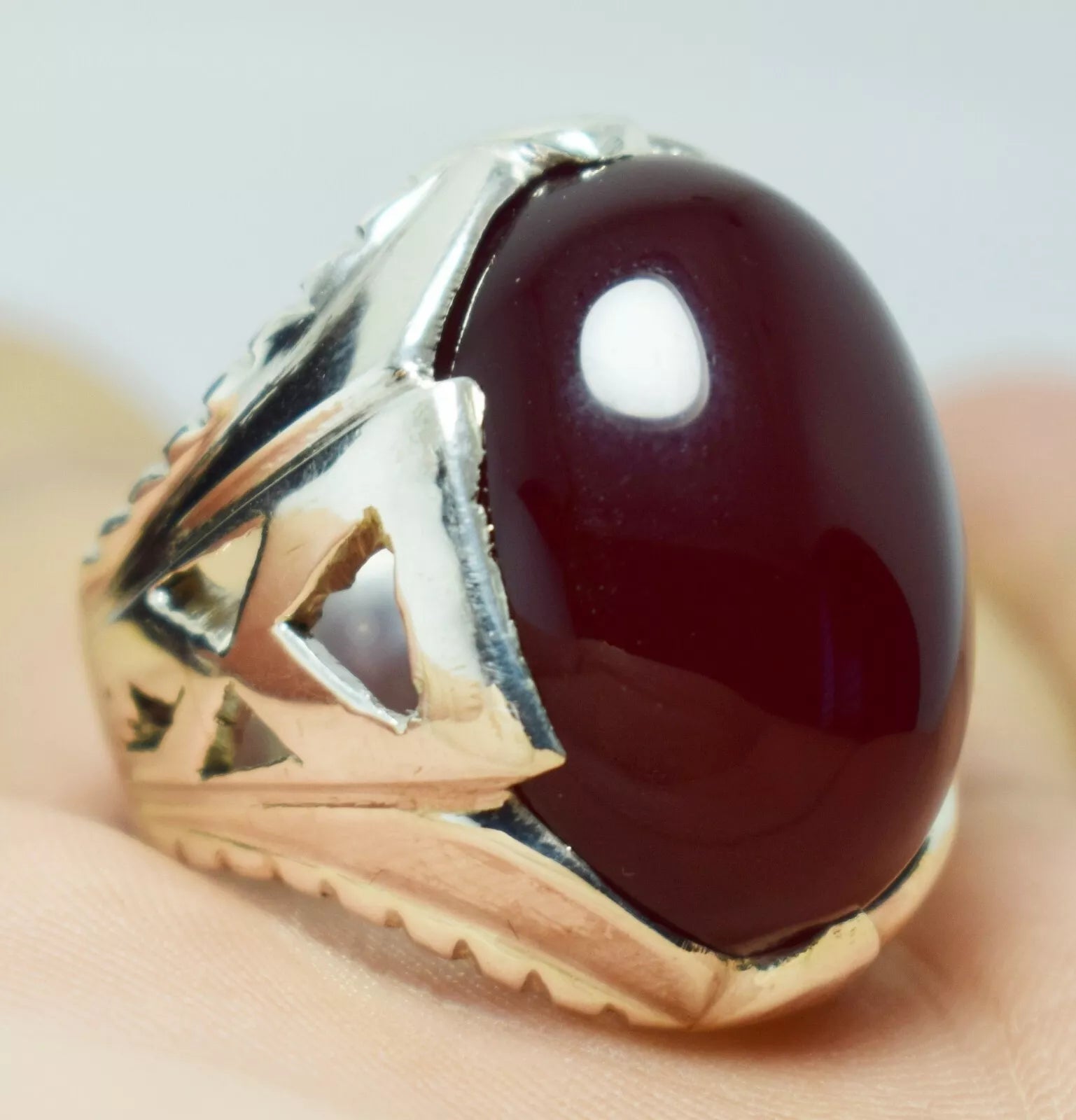 Handcrafted Brown and Blood Red Yemeni Agate Men's Aqeeq Ring - Perfect Gift Jewelry - Heavenly Gems