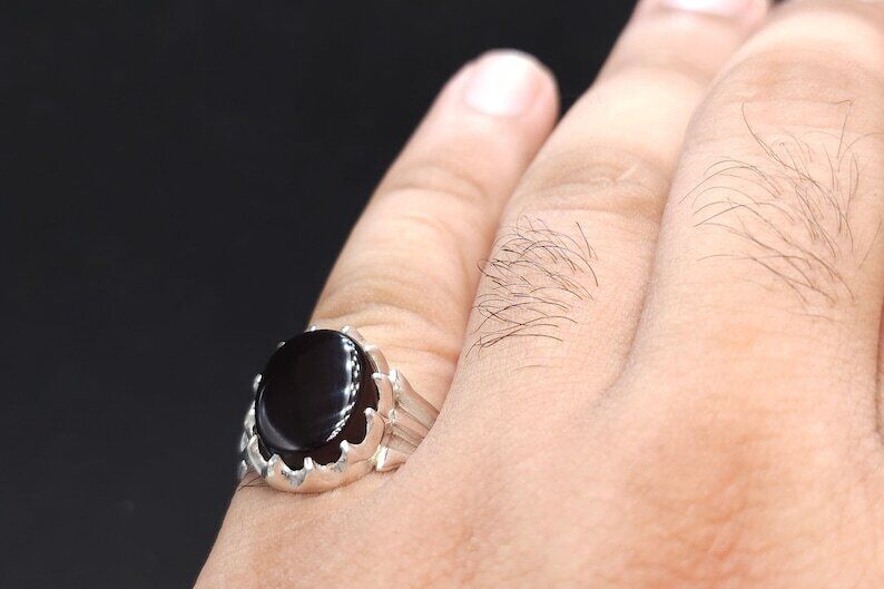 Agate Ring for Men, Oval Cut Gemstone, Artisan Jewelry, Yemeni Aqeeq Stone Ring - Heavenly Gems