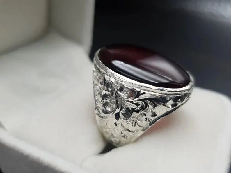 Mens Aqeeq Ring Agate Oval Cut Ring for Men Shifat Al Abad Yemeni Aqeeq Ring For Men 925 - Heavenly Gems