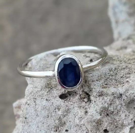 High-Quality Sapphire Gemstone Ring - Premium 925 Sterling Silver - Heavenly Gems