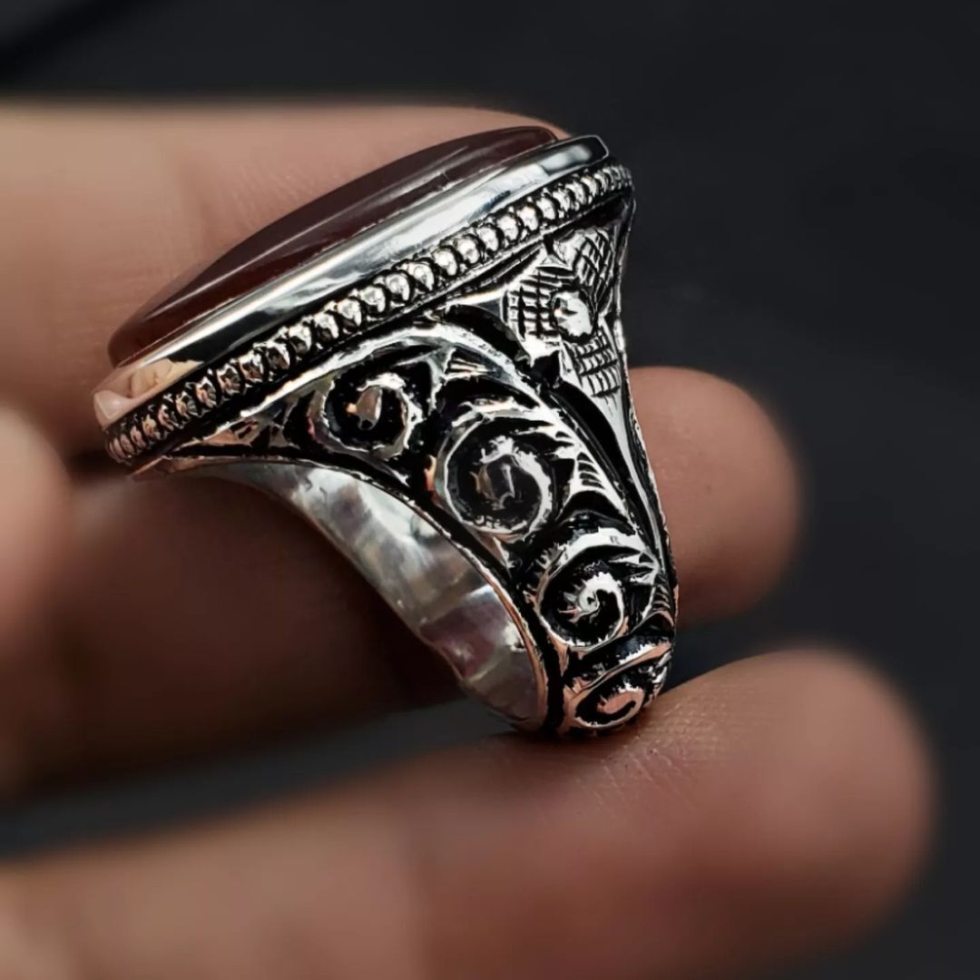 Mens Yemeni Aqeeq Ring Deep Blood Red Yamni Agate Natural Ring For Men - Heavenly Gems