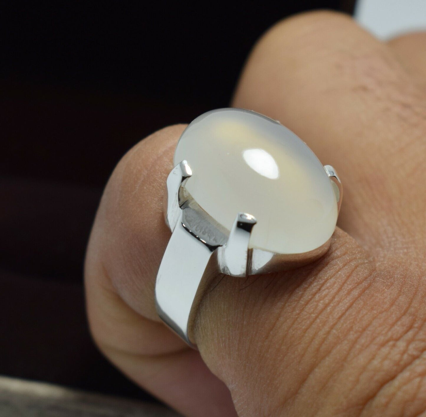 White Yemeni Aqeeq Handcrafted Rings Unisex Gifts Real Gemstones Zodiac Jewelry - Heavenly Gems