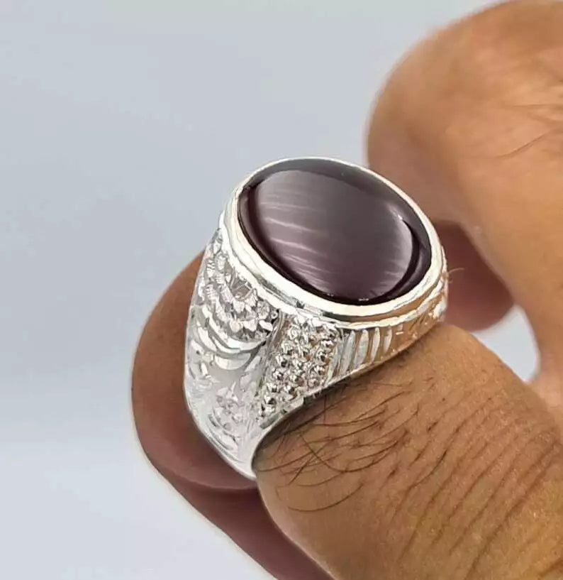 Handcrafted Blood Red Yemeni Aqeeq Ring - Natural Brown Red Agate Gemstone from Yemen - Heavenly Gems