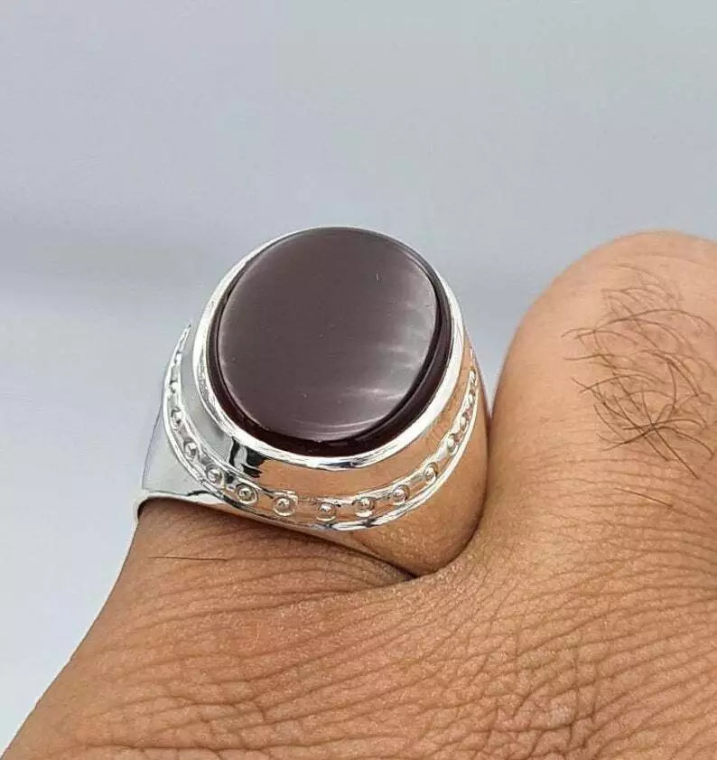 Handcrafted Blood Red Yemeni Aqeeq Ring - Natural Agate Aqiq Gemstone Jewelry for Men - Heavenly Gems
