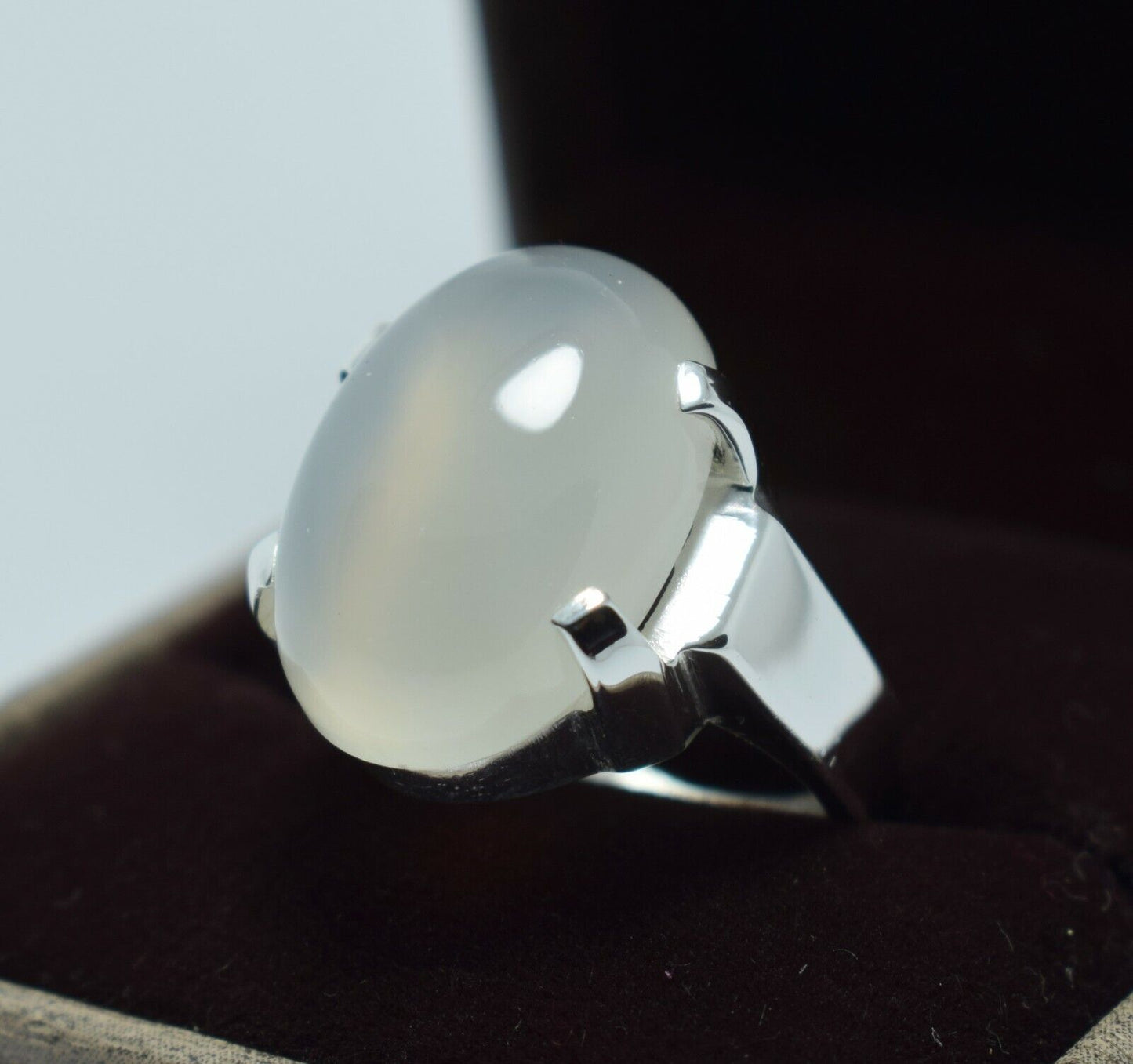 White Yemeni Aqeeq Handcrafted Rings Unisex Gifts Real Gemstones Zodiac Jewelry - Heavenly Gems