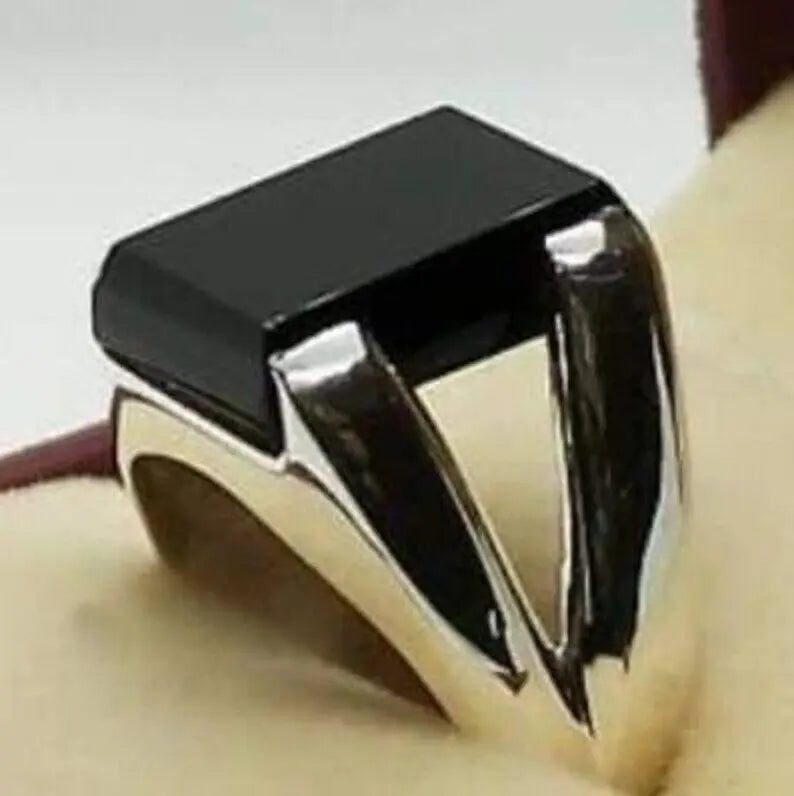 Handcrafted Yemeni Aqeeq Rings - Natural Agate Shia Rings for Men - Heavenly Gems