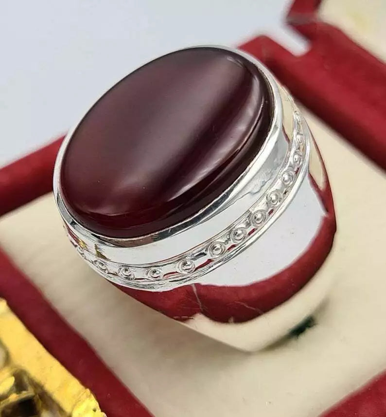 Handcrafted Blood Red Yemeni Aqeeq Ring - Natural Agate Aqiq Gemstone Jewelry for Men - Heavenly Gems