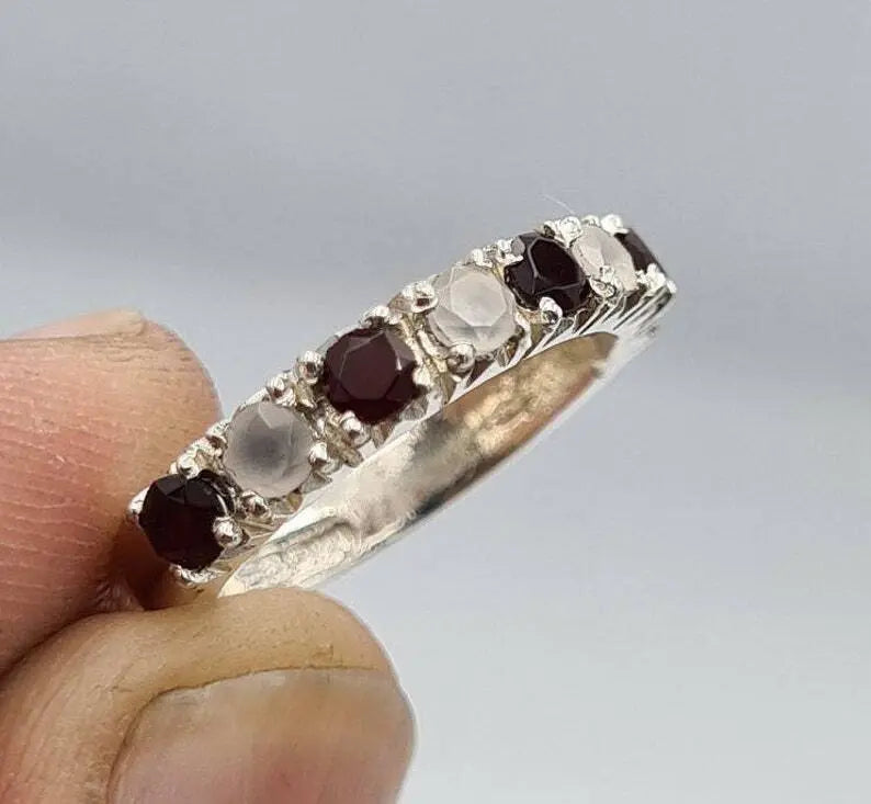 White and Black Yemeni Aqeeq Band, For Birthstone Handmade 925 Sterling Silver ring - Heavenly Gems