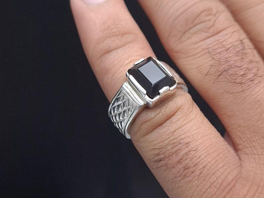 Yemeni Aqeeq Ring Deep Black Red Yamni Agate Ring For Men Natural Agate gift men - Heavenly Gems