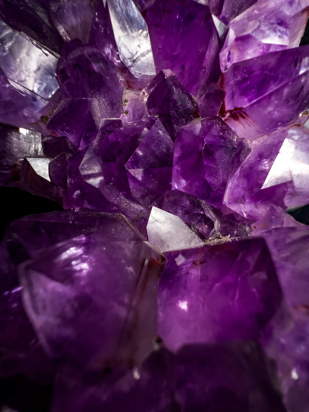 Gemstone-Infused Skincare Products: Fact or Fad?