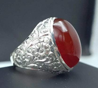 Mens Yemeni Aqeeq Ring Deep Blood Red Yamni Oval Cut Agate Ring For Men Natural Agate 925 Sterling Silver - Heavenly Gems