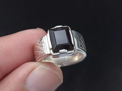 Yemeni Aqeeq Ring Deep Black Red Yamni Agate Ring For Men Natural Agate gift men - Heavenly Gems