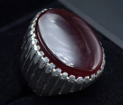 Yemeni Aqeeq Ring Yameni Oval Cut Deep Red Aqeeq Ring Agate Ring Big Black red Aqeeq Agate Ring Sterling Silver 925 (Premium Quality) - Heavenly Gems