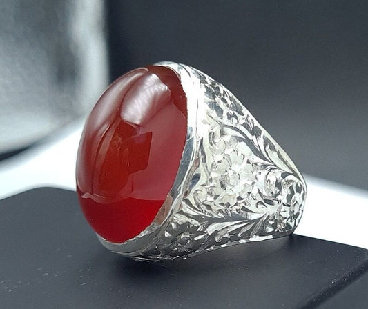 Mens Yemeni Aqeeq Ring Deep Blood Red Yamni Oval Cut Agate Ring For Men Natural Agate 925 Sterling Silver - Heavenly Gems