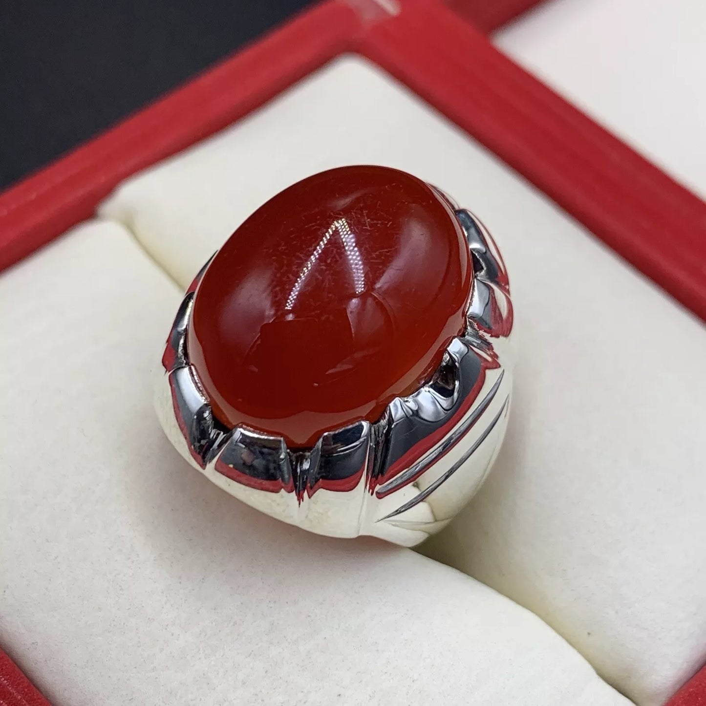 Blood Red Aqeeq Ring - Sterling Silver Natural Mens Agate Ring - Heavenly Gems