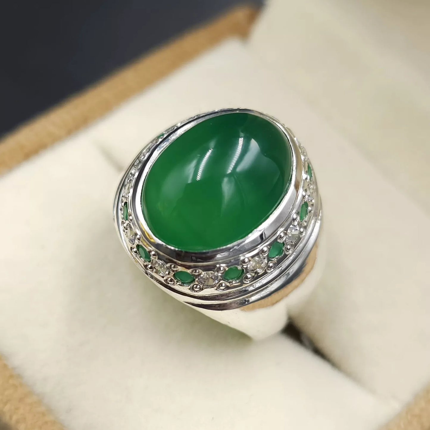 Natural Green Yemeni Aqeeq Ring - Sterling Silver Mens Agate Shia Ring - Heavenly Gems