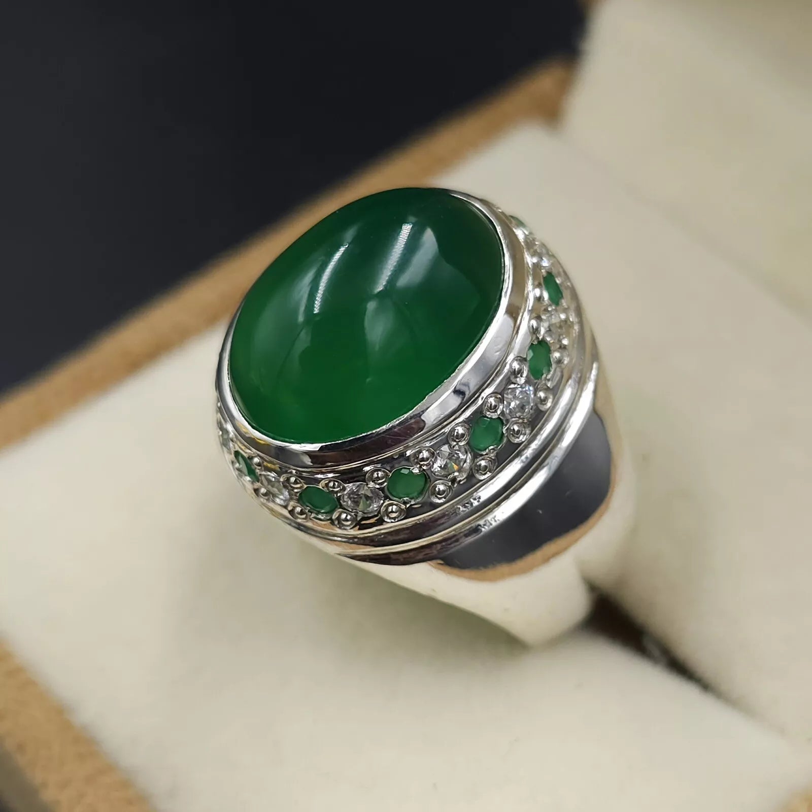 Natural Green Yemeni Aqeeq Ring - Sterling Silver Mens Agate Shia Ring - Heavenly Gems