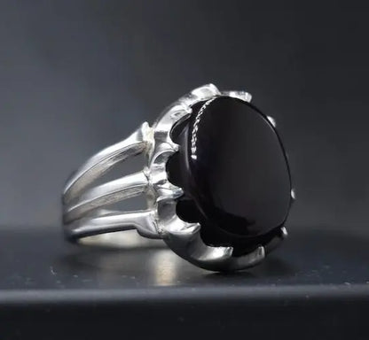 Agate Ring for Men, Oval Cut Gemstone, Artisan Jewelry, Yemeni Aqeeq Stone Ring - Heavenly Gems