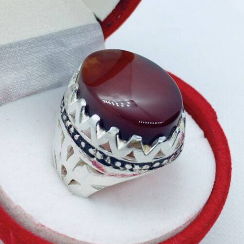 Men's Natural Brown Yemeni Aqeeq ring in Cutting style Blood red Under Light - Heavenly Gems